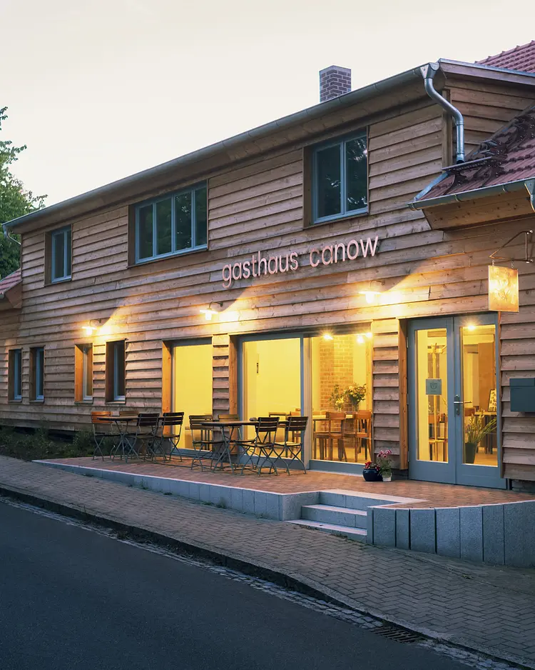 Gasthaus Canow - Wustrow, Deutschland | Good Travel