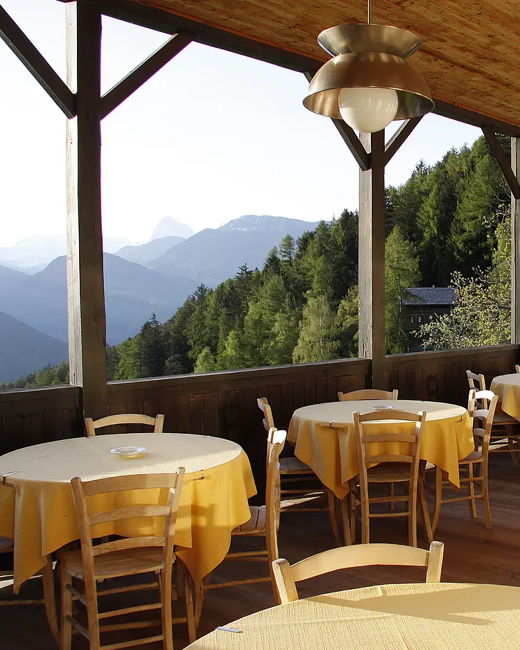 Gasthof Bad Dreikirchen - Barbian, Italien | Good Travel