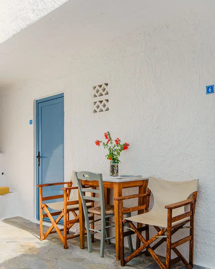 Rosy's - Agistri Island, Griechenland | Good Travel