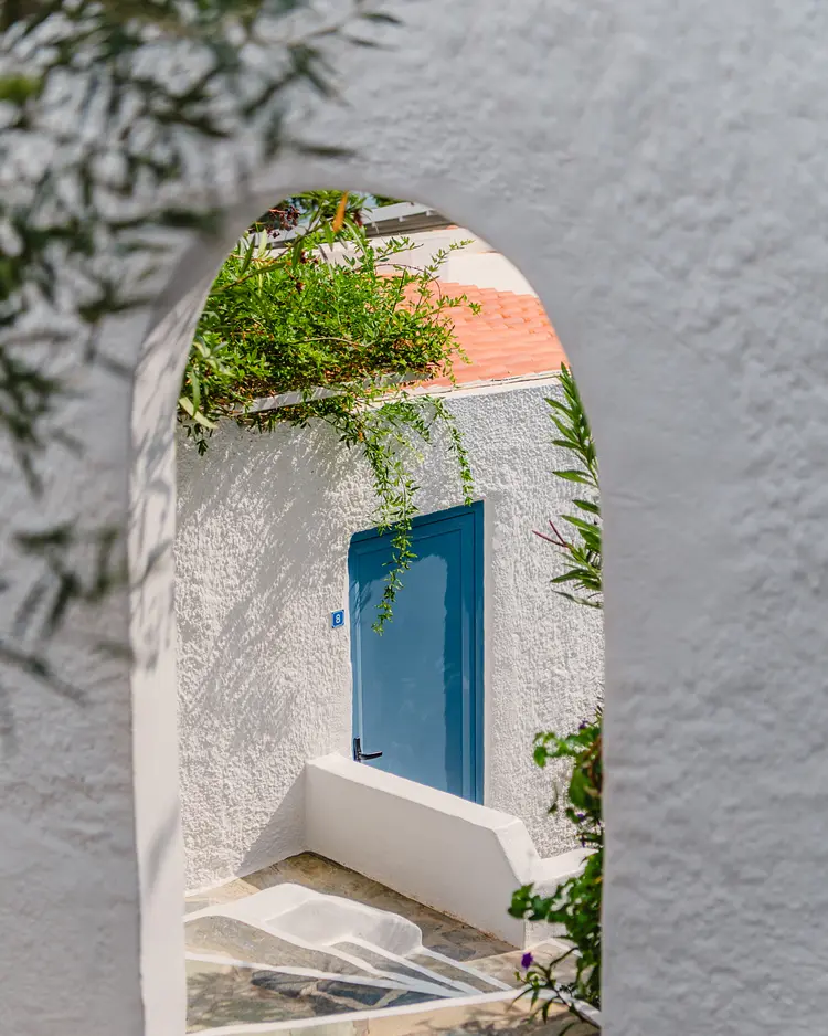 Rosy's - Agistri Island, Griechenland | Good Travel