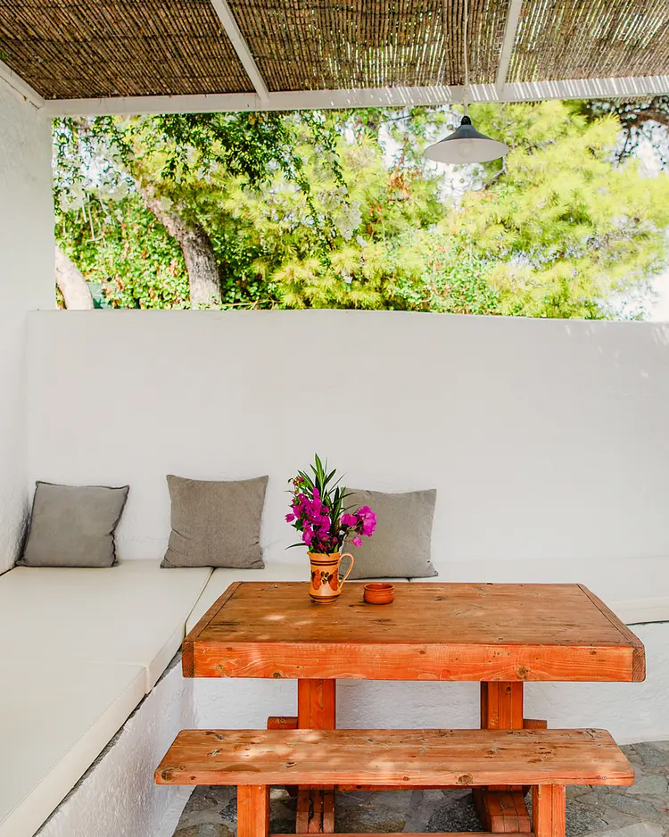 Rosy's - Agistri Island, Griechenland | Good Travel