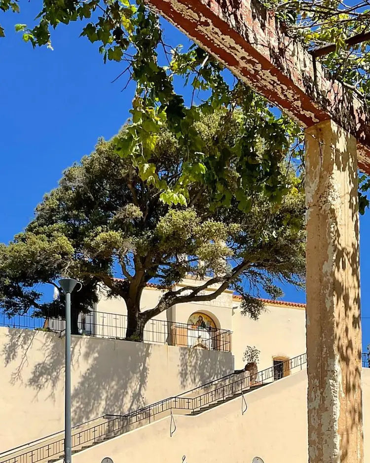 Mourtzanakis Residence - Achlada, Griechenland | Good Travel