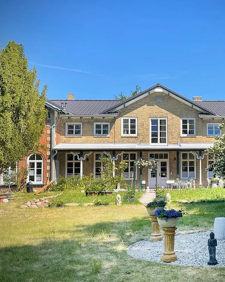 Hof Sonnenmeer - Prasdorf, Germany | Good Travel