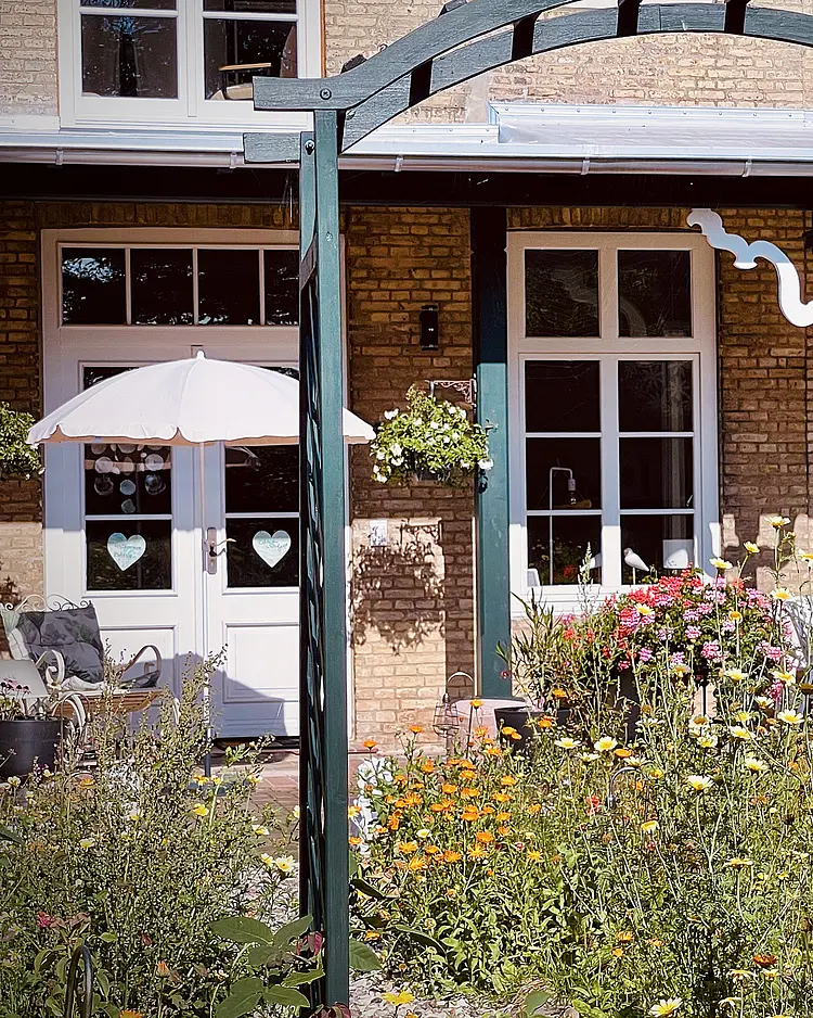 Hof Sonnenmeer - Prasdorf, Germany | Good Travel