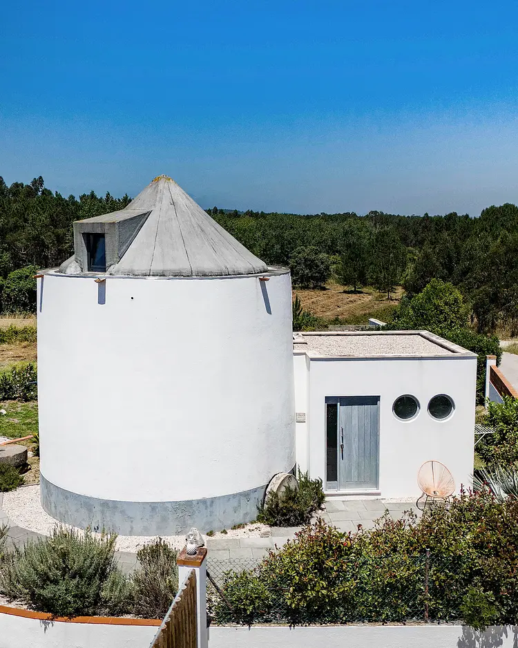 Flamboyant Boutique B&B - Serra do Bouro, Portugal | Good Travel