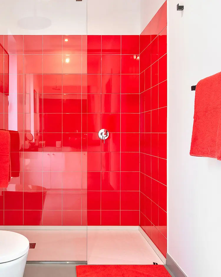 Flamboyant Boutique B&B - Serra do Bouro, Portugal | Good Travel