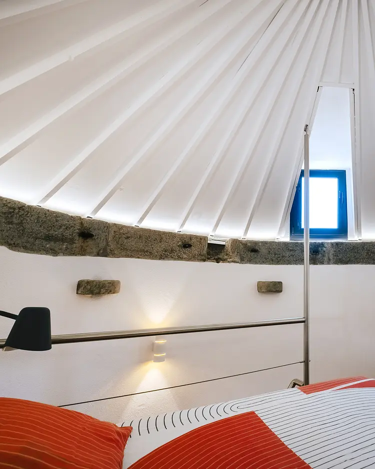 Flamboyant Boutique B&B - Serra do Bouro, Portugal | Good Travel