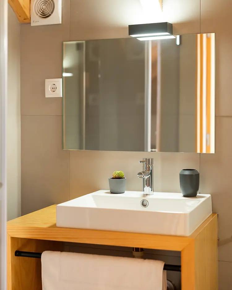 Oakstone Hills - Nelas, Portugal | Good Travel