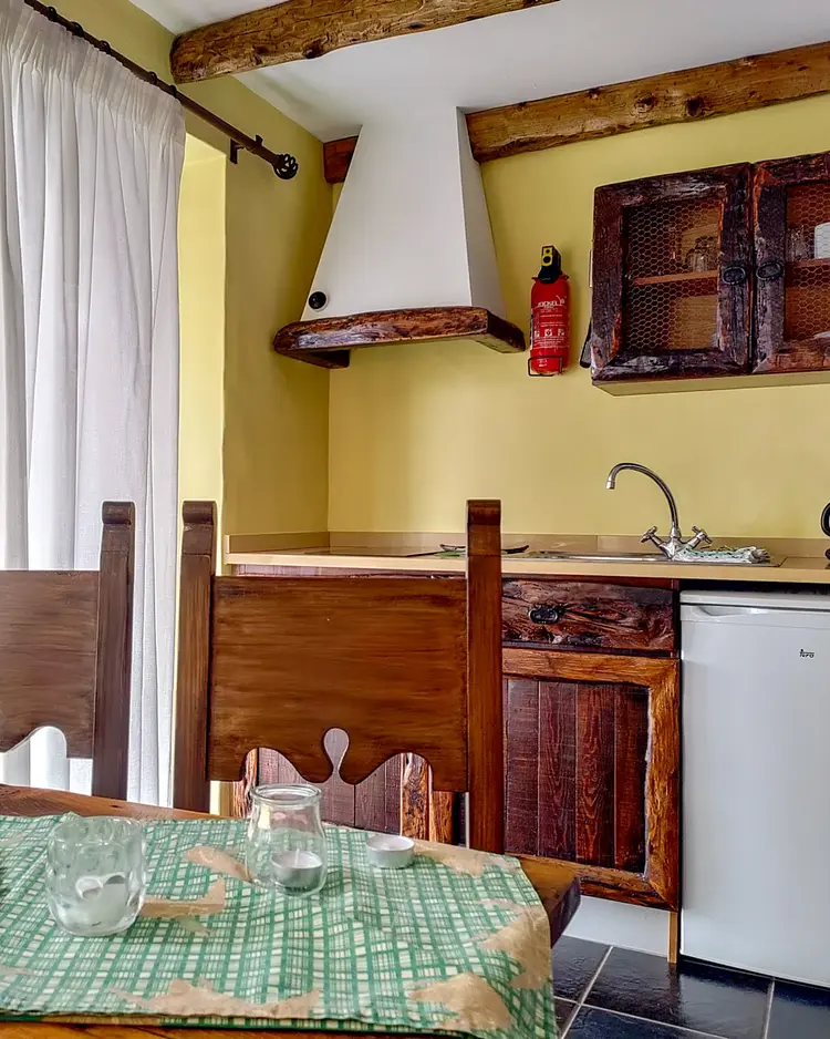 Calhau Grande - Arco da Calheta, Portugal | Good Travel