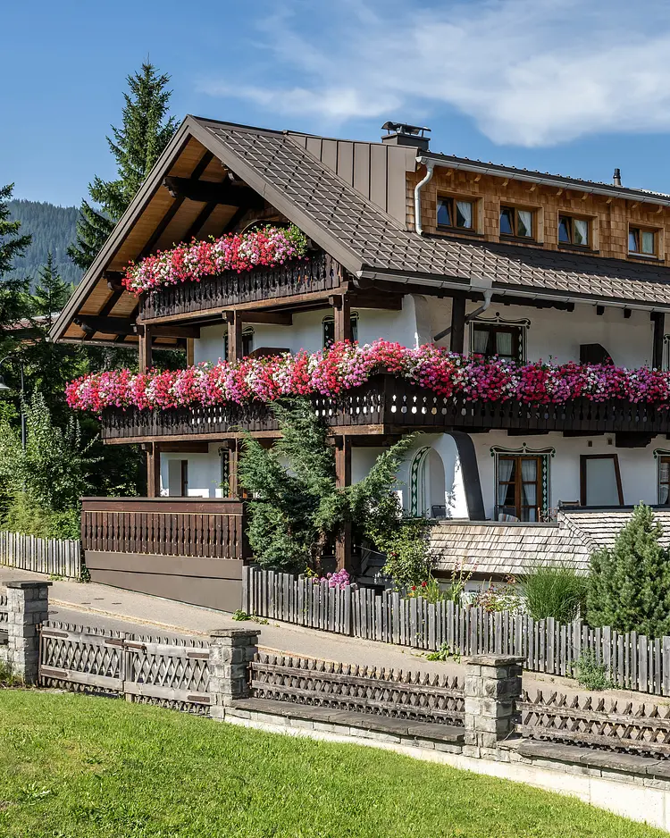 Biohotel Walserstuba - Riezlern (Kleinwalsertal), Austria | Good Travel