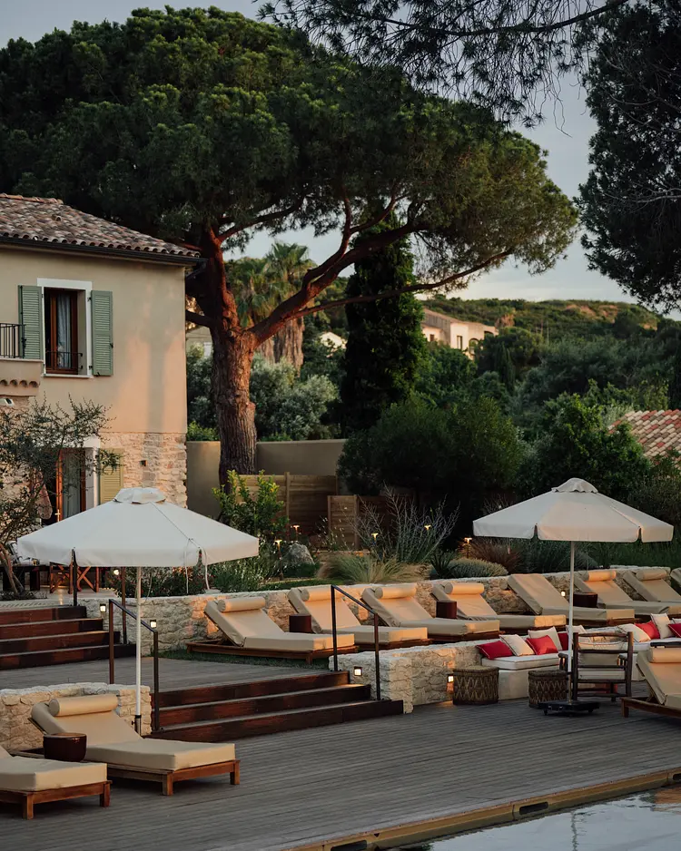 Basgi Basgi - Saint-Florent, Frankreich | Good Travel