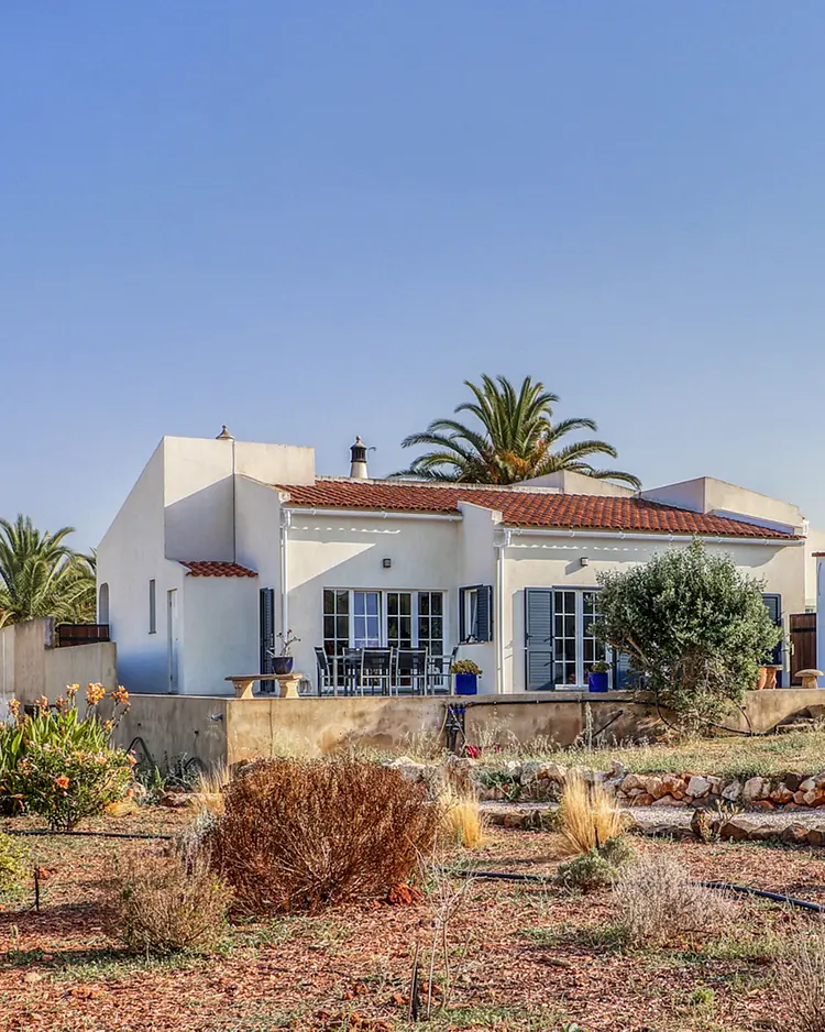 Casa Pulpo - Raposeira, Portugal | Good Travel