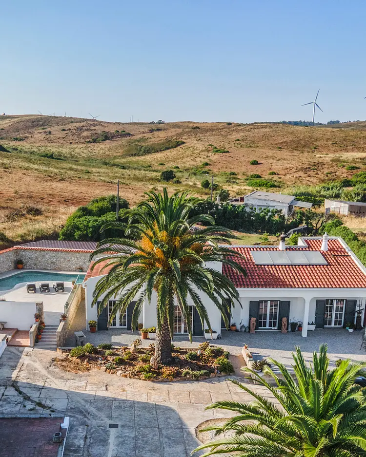 Casa Pulpo - Raposeira, Portugal | Good Travel