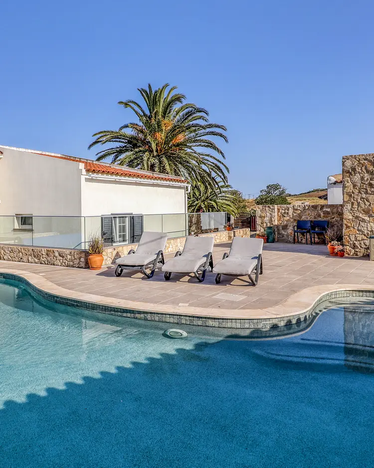 Casa Pulpo - Raposeira, Portugal | Good Travel
