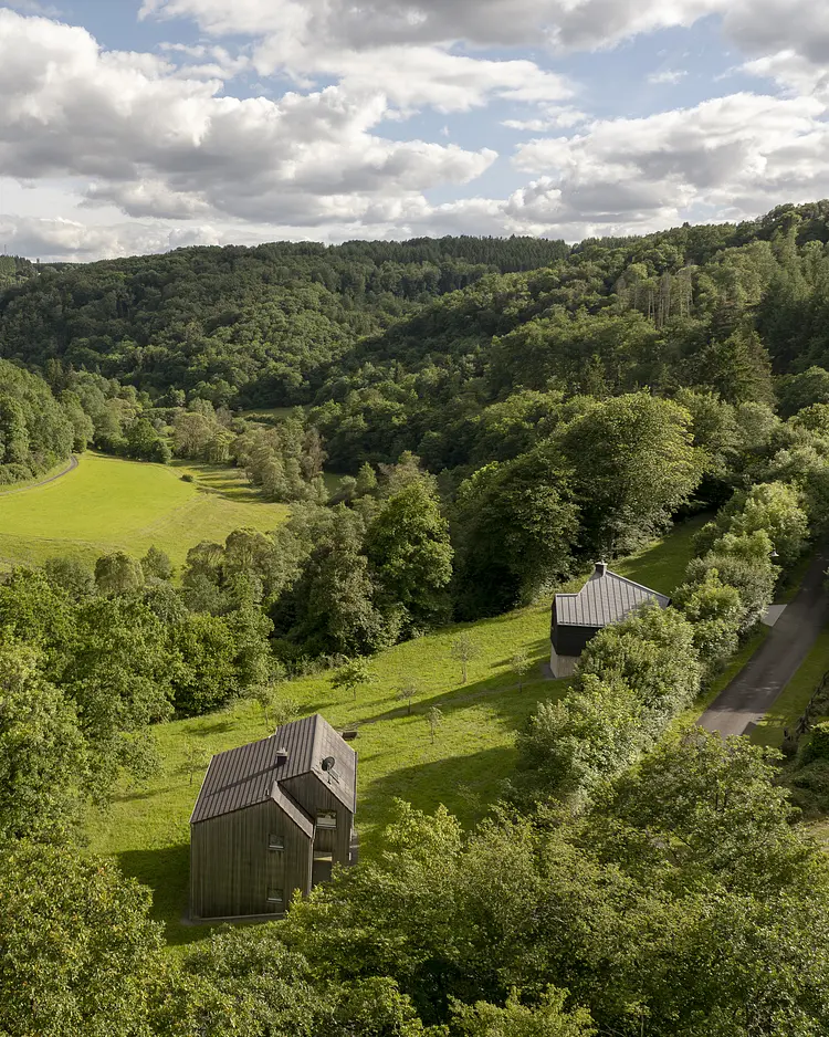 Vulkaneifelhäuser - Schutz, Deutschland | Good Travel