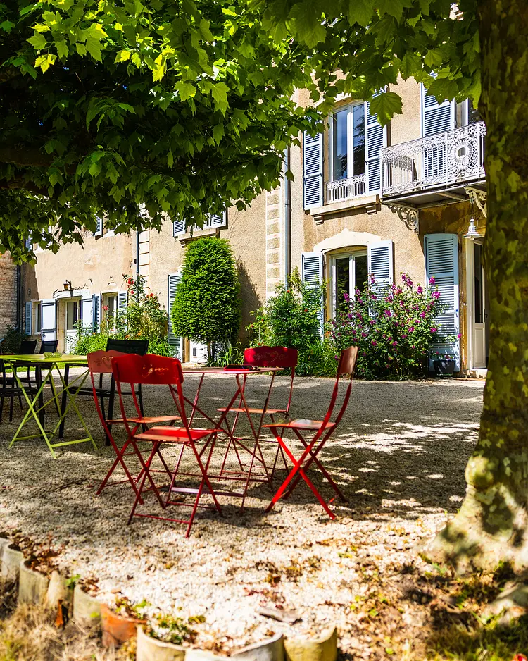 Clos Ceres - Viré, France | Good Travel