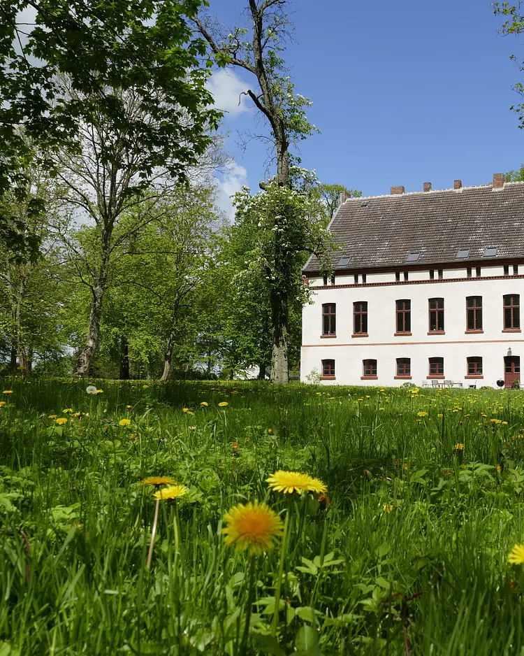 Gutshaus Zarchlin - Barkhagen, Germany | Good Travel