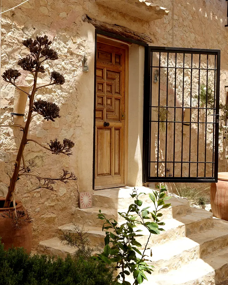 Finca Foyeta - Jijona (Valencia), Spain | Good Travel