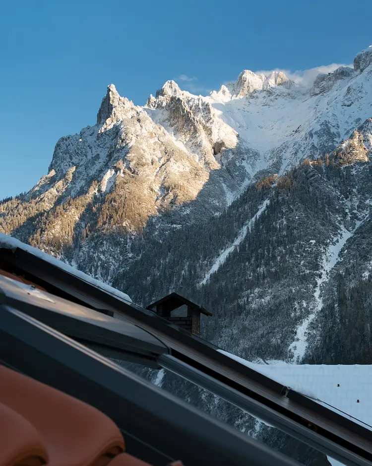 KARLS - Mittenwald, Deutschland | Good Travel