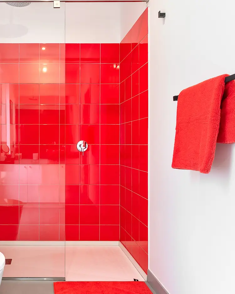 Flamboyant Boutique B&B - Serra do Bouro, Portugal | Good Travel