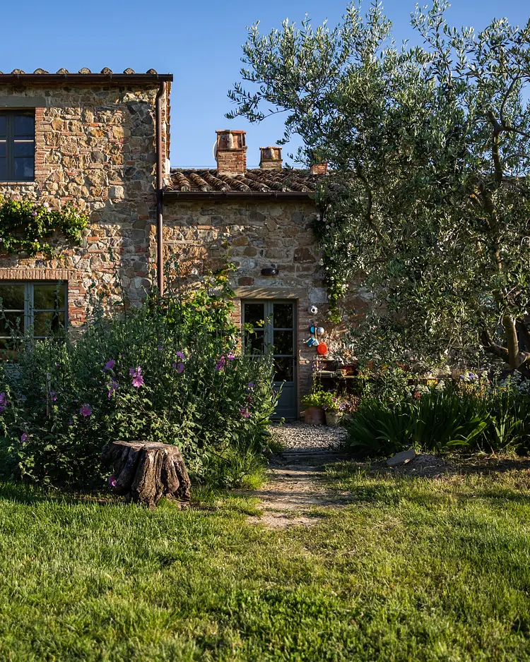 Follonico - Torrita di Siena, Italy | Good Travel