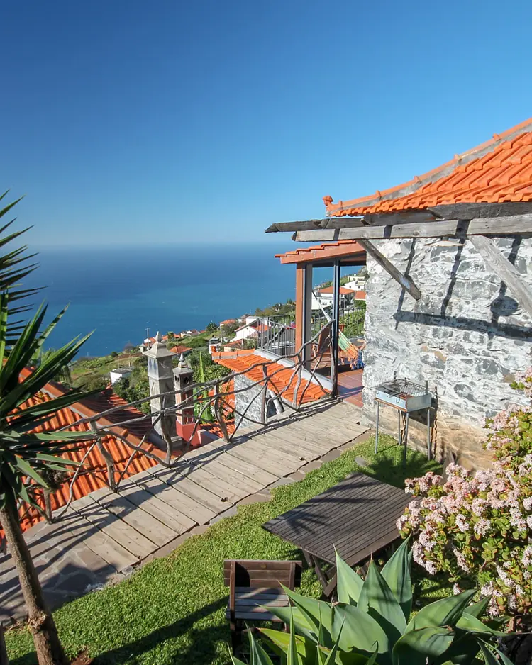 Calhau Grande - Arco da Calheta, Portugal | Good Travel