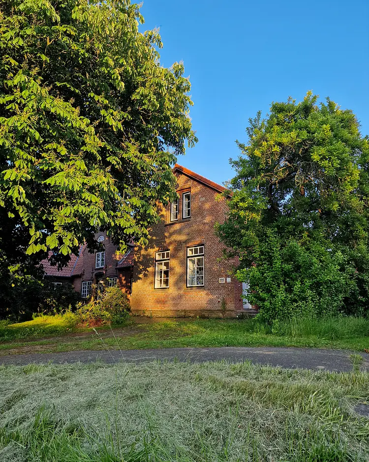 Tetenbüllerbü - immer schulfrei! - Tetenbüll, Deutschland | Good Travel