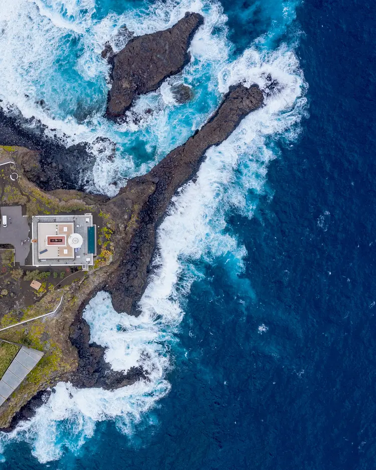 Faro Punta Cumplida - La Palma, Spain | Good Travel