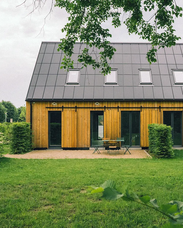 Gutshaus Friedenfelde - Kavaliershaus - Gerswalde, Germany | Good Travel