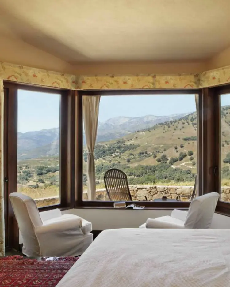 Hotel Nabia - Candeleda, Spain | Good Travel