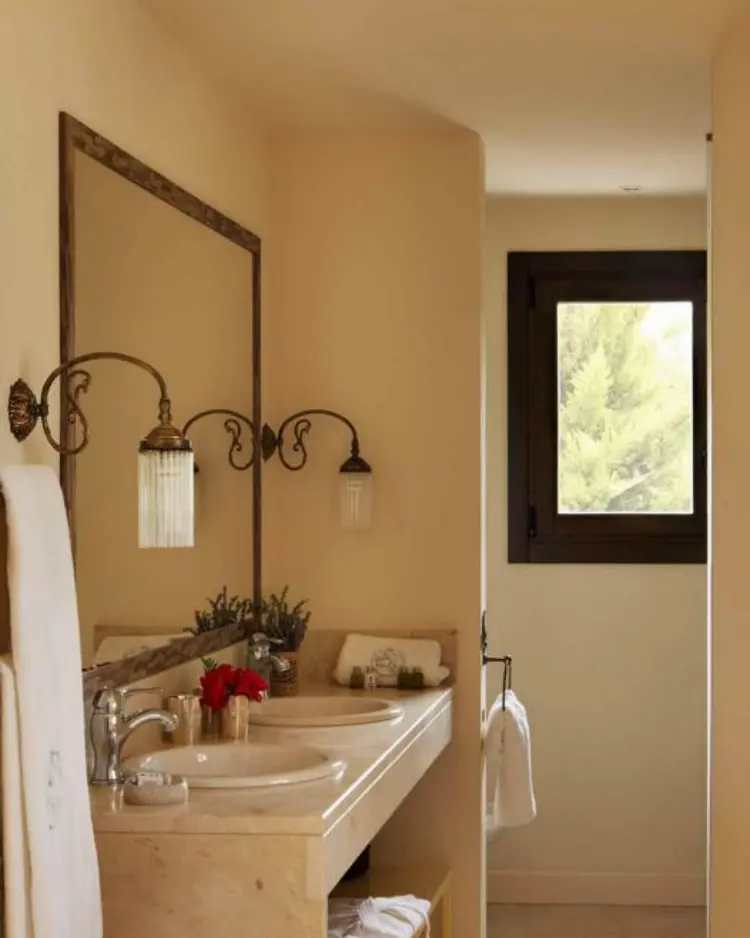 Hotel Nabia - Candeleda, Spain | Good Travel