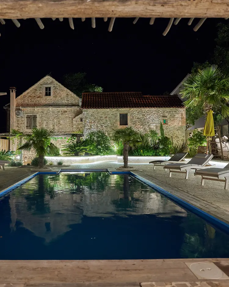 Oaza - Hvar, Croatia | Good Travel