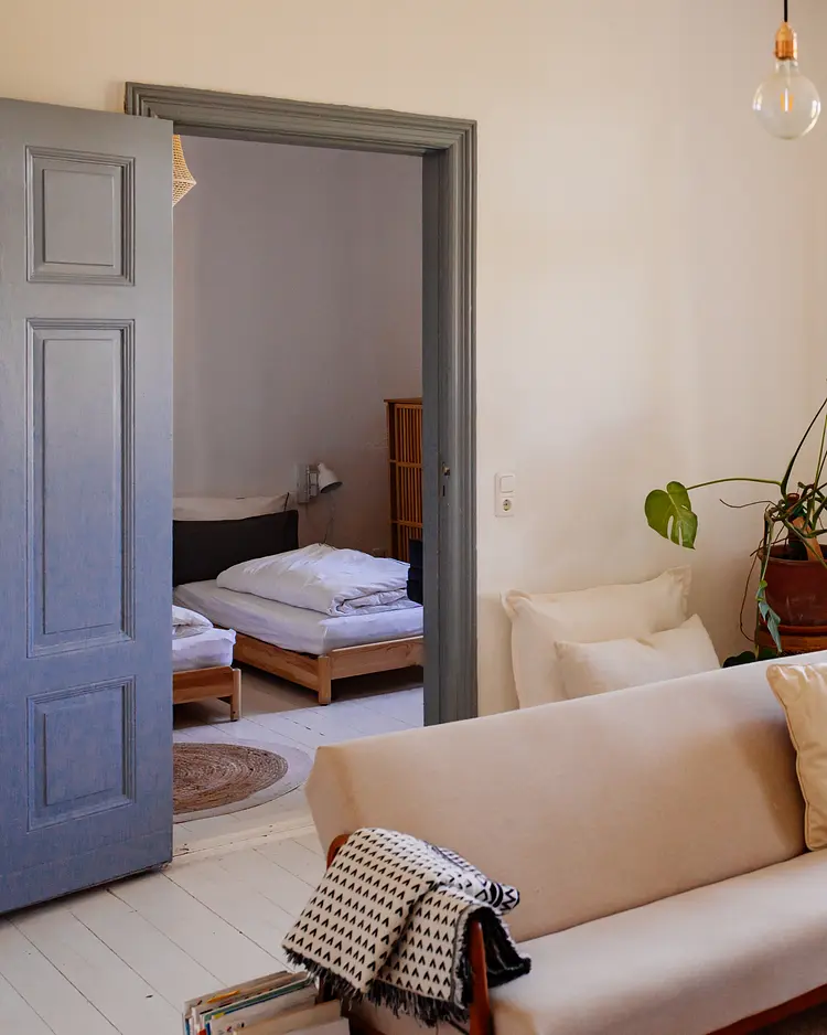 Alte Schule Brandenburg - Sechzehneichen, Deutschland | Good Travel