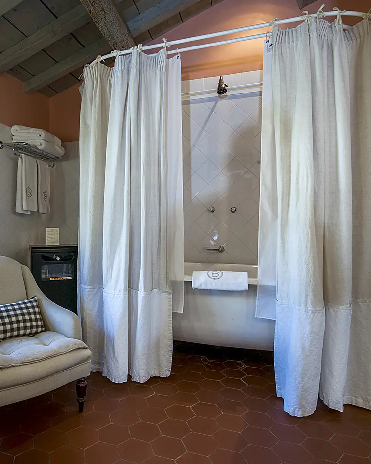 Mas de Peint - Arles, France | Good Travel