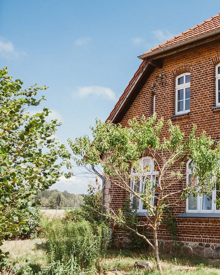 Alte Schule Brandenburg - Sechzehneichen, Germany | Good Travel