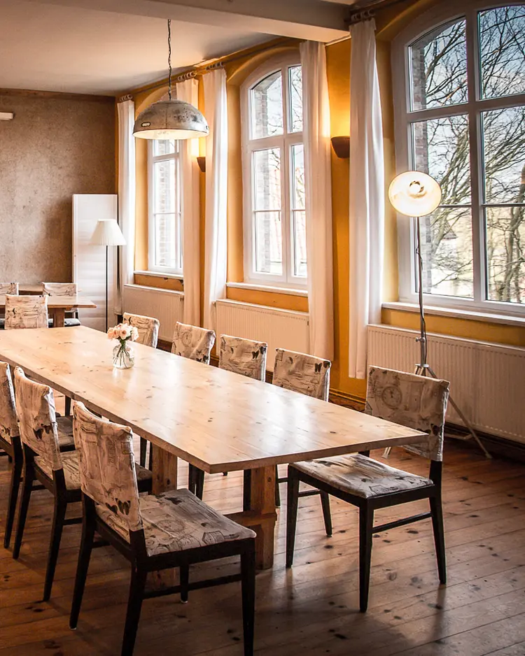 Alte Schule Stegelitz - Uckermark, Deutschland | Good Travel
