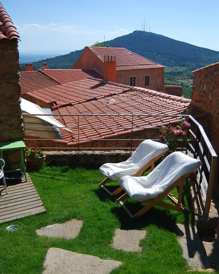 Casa da Cisterna - Castelo Rodrigo, Portugal | Good Travel