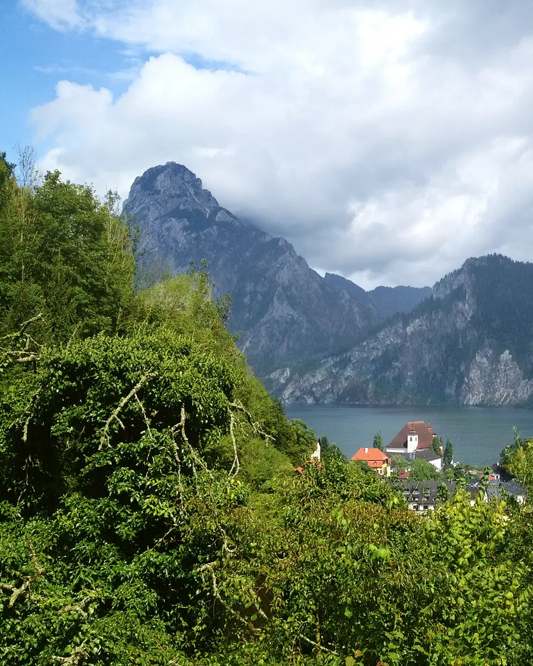 SEE 31 - Traunkirchen, Österreich | Good Travel