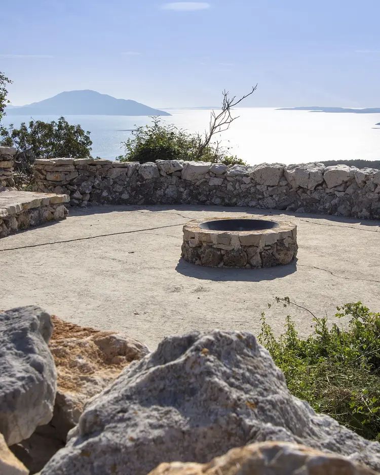 Sisters-Homes - Martinšcica, Kroatien | Good Travel