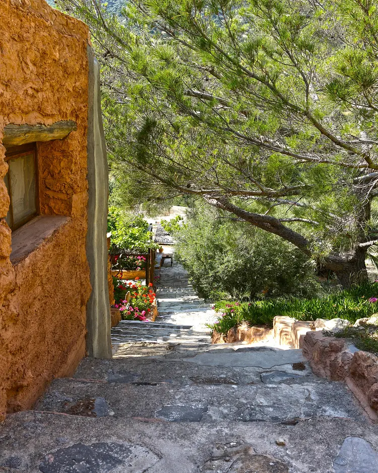 Potamos - Makry Gialos, Greece | Good Travel