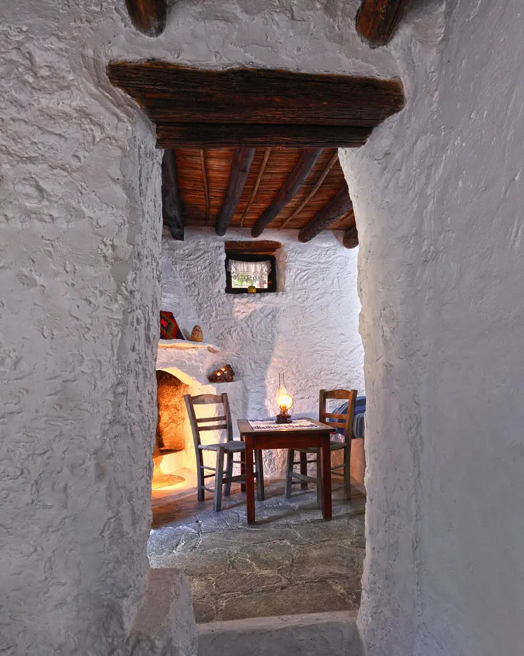 Potamos - Makry Gialos, Greece | Good Travel