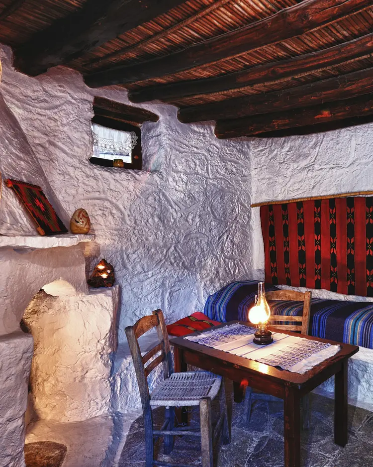 Potamos - Makry Gialos, Greece | Good Travel
