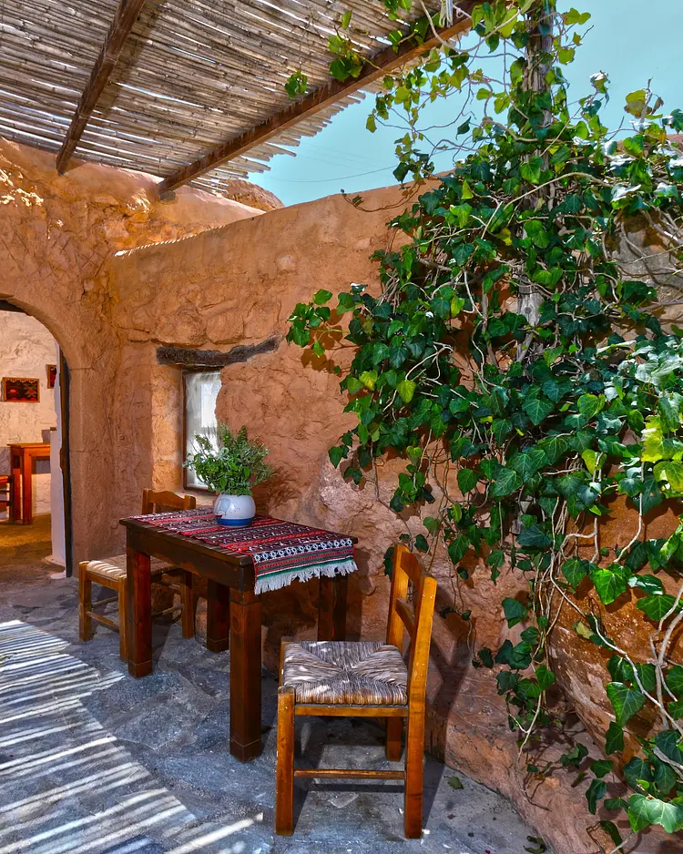 Potamos - Makry Gialos, Greece | Good Travel