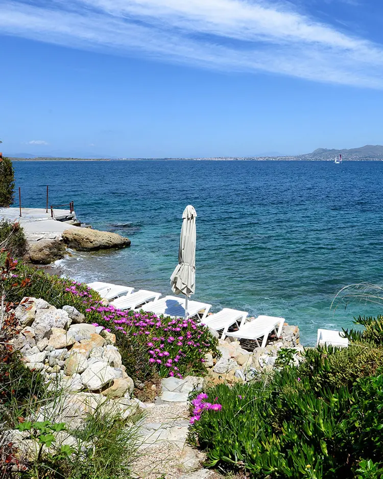 Rosy's - Agistri Island, Griechenland | Good Travel