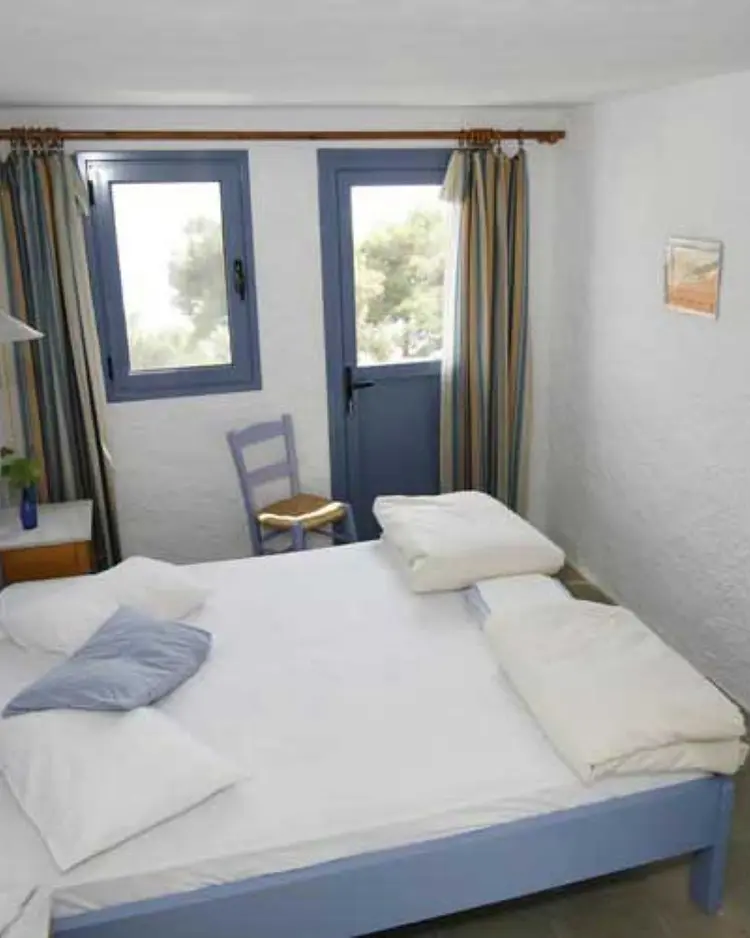 Rosy's - Agistri Island, Griechenland | Good Travel