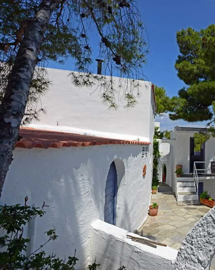 Rosy's - Agistri Island, Griechenland | Good Travel