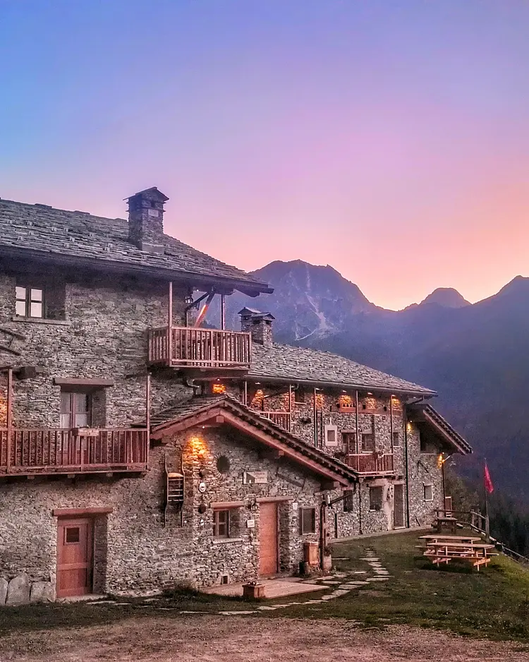 Sagna Rotonda - Marmora, Italien | Good Travel