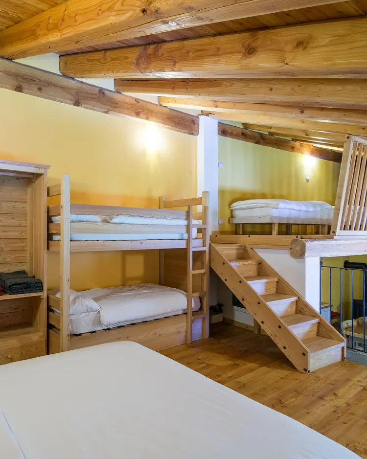 Sagna Rotonda - Marmora, Italien | Good Travel