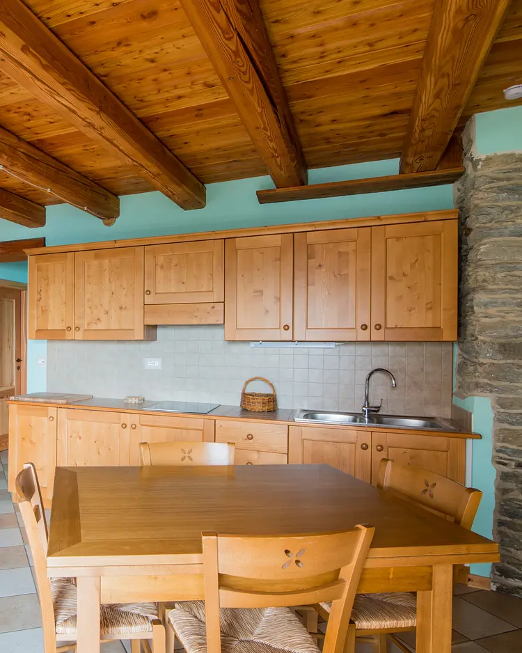 Sagna Rotonda - Marmora, Italien | Good Travel
