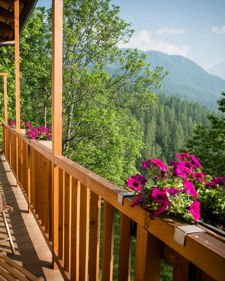 Sagna Rotonda - Marmora, Italien | Good Travel